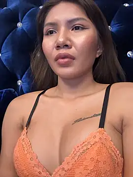 Alittleasiangirl Chat XXX in diretta