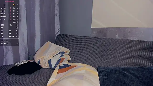 TarynPalek 现场XXX聊天