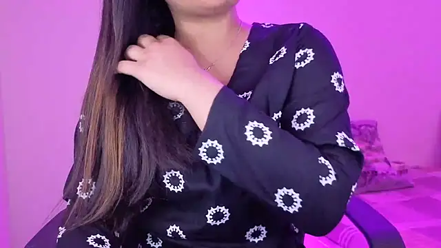 XXX chat uživo modela BABY_RANI_