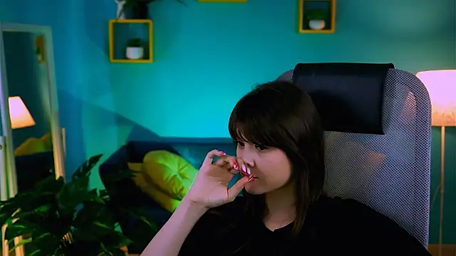 EvaThopson Chat XXX in diretta