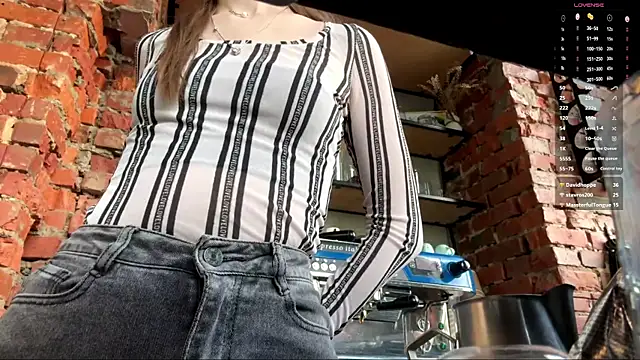 AnnWaddie's Live XXX Chat