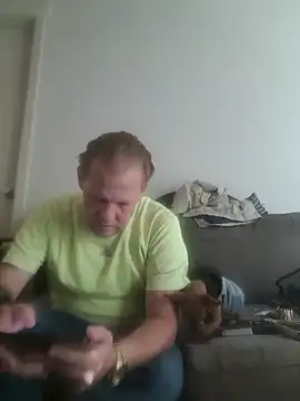 yourMasterisBored webkamerás műsora