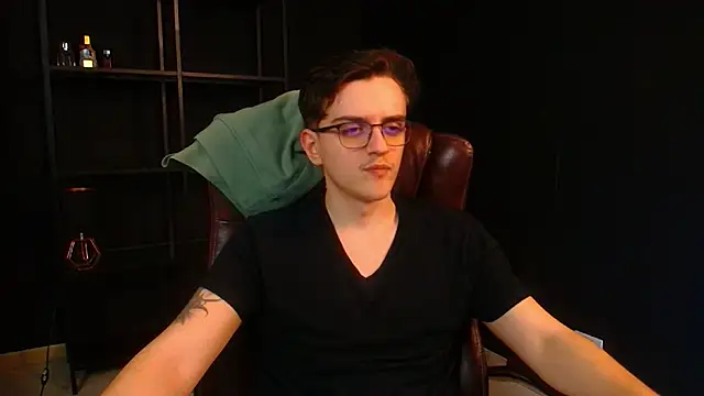 FelixStarkk 现场XXX聊天