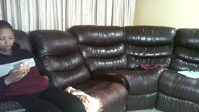 Caramel-Diva Webcam-Show