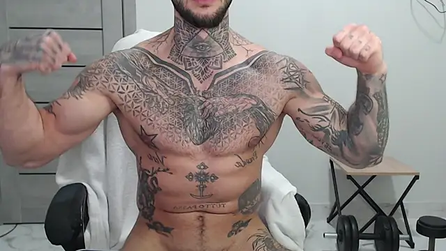 maxi_foxxx Webcam Show