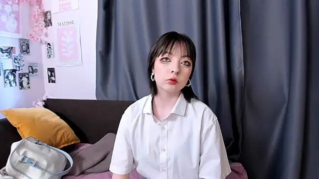 LeannKindla: онлайн-секс-чат