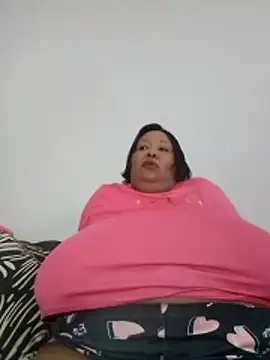 nancy111 Adlı Modelin Canlı XXX Sohbeti