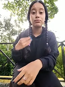 l0lita_emi Webcam show