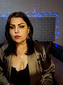 XXX chat uživo modela kataleya94