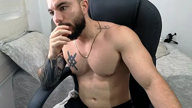 Isaac_Carter Show Webcam