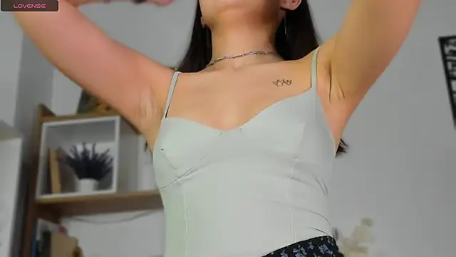 Chat XXX en directo de MirthaBolduan