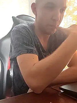 _uncle_Mitya-43_ Live XXX-chat