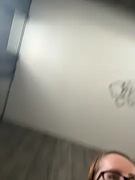 coy_girl_'s Live XXX Chat