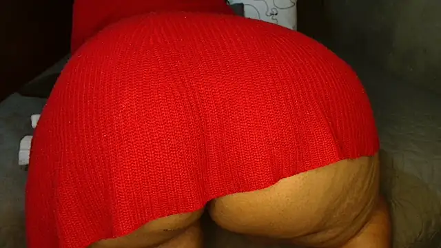 CURVEYDOLLXX's Live XXX Chat