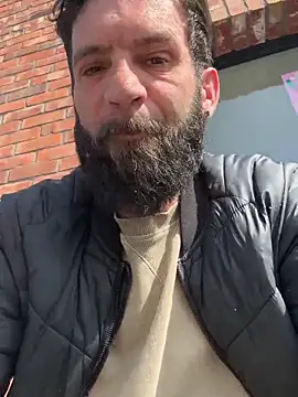 Michel_huge Live XXX-Chat