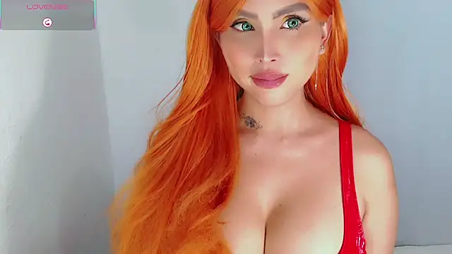 adreana_69 网络视讯表演