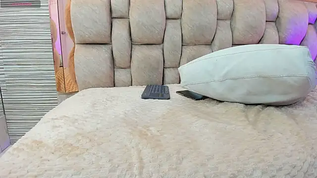 Онлайн чат XXX ashanti_shull