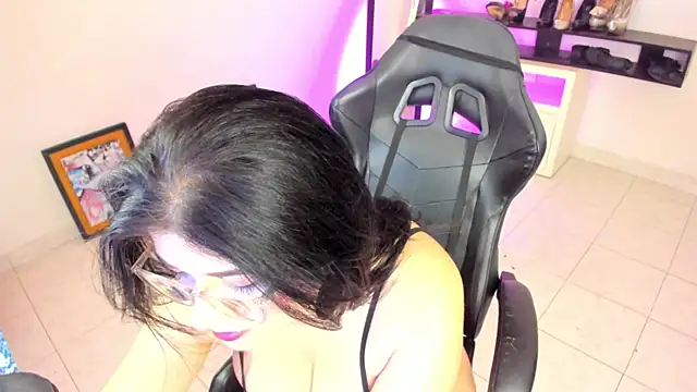 BellaFlaming: απευθείας συνομιλία ΧΧΧ