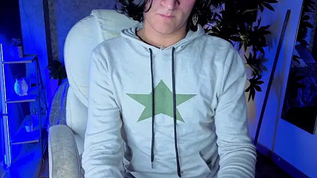 Zoee_Kiss_ 在線直播表演