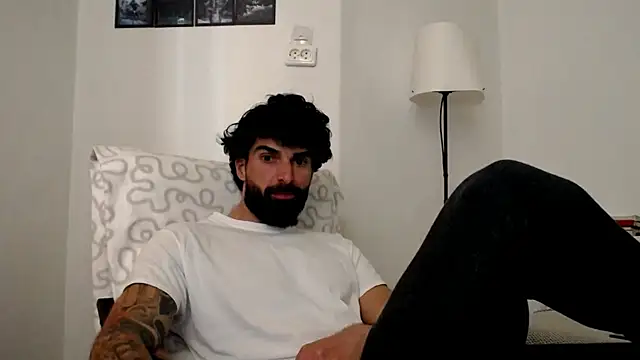 Chat +18 de Verycutex ao vivo