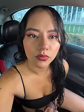 Candy-firee: απευθείας συνομιλία ΧΧΧ