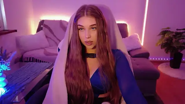 _your_Tessa_'s Live XXX Chat