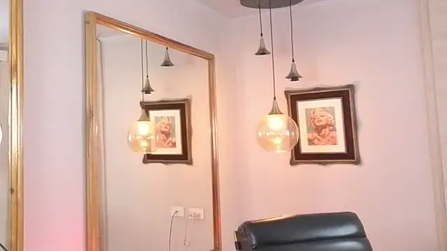 Mariana_Kalo Live XXX-Chat