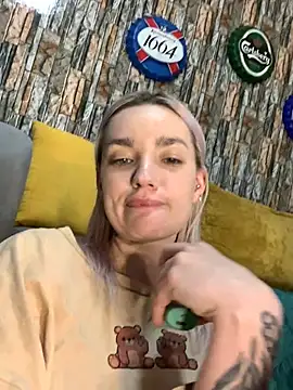 Sextazy Live XXX Chat