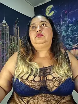 curvy_diva_ 现场XXX聊天