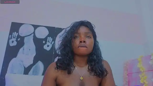 KilyetVera3x's Live XXX Chat