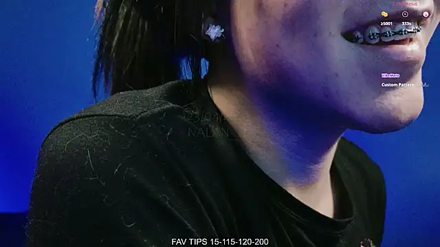 Nalan__のライブXXXチャット