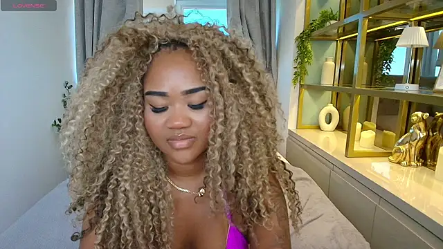 Alma_Dunn 即時 XXX 聊天