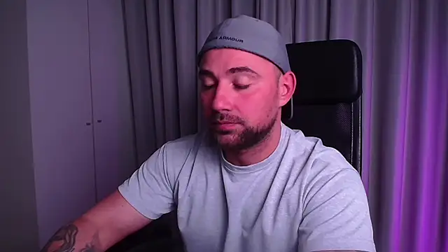 DuncanStonen Live XXX chat