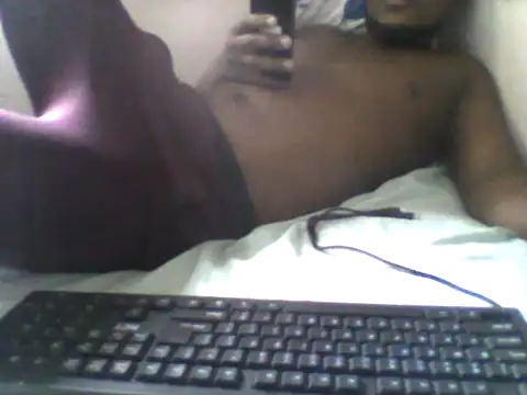 Pokazy przed kamerką – handsomeguy02