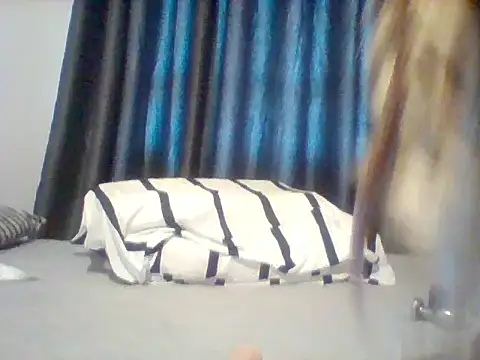 Chat XXX en directo de Candy_Casey