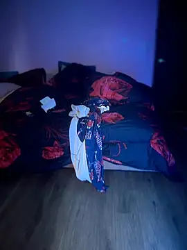 Milfshortcakes – Live XXX-chat