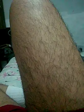 Yerackhip élő XXX-chatje