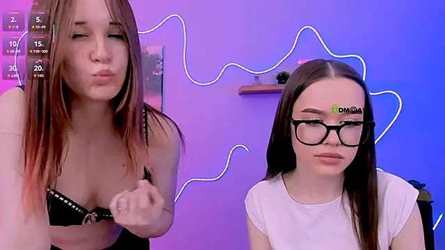 Chat XXX ao vivo de eira_mouse