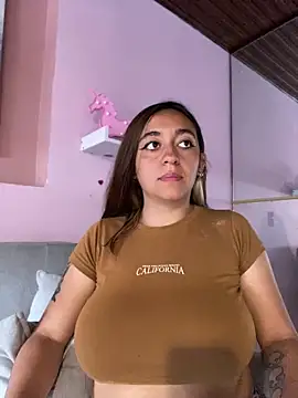 Czat XXX na żywo – Im_Luuu