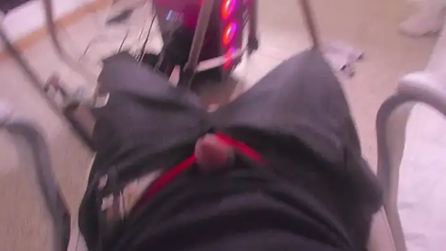 Marco_deluxe: διαδικτυακό σόου στην κάμερα