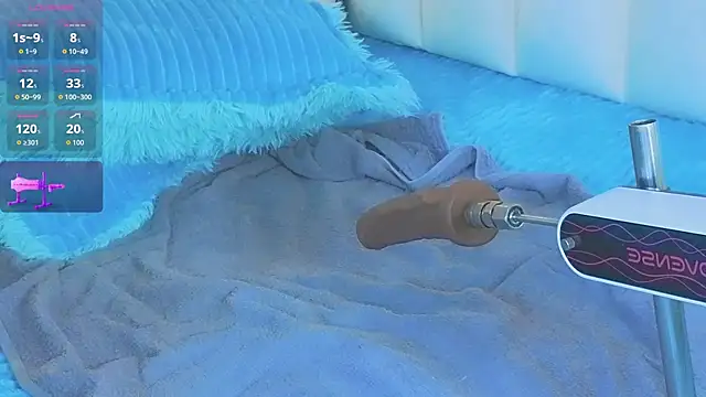 joe_jhon Show in webcam