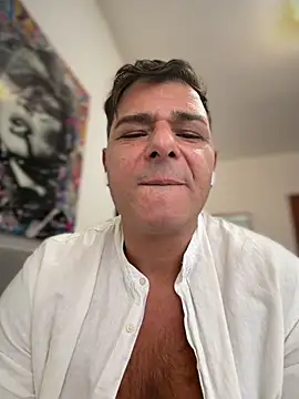 Chatroom XXX en direct de SecretlyDD