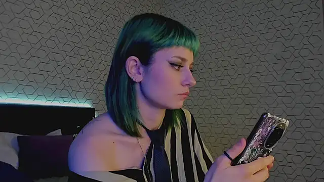 Scarle_Whisper: онлайн-секс-чат