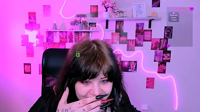 nikki_kiss_ – Live XXX-chat