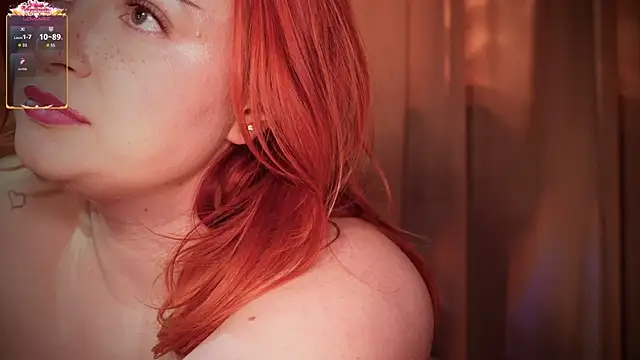 Pertunjukan Kamera Web MayaAkashova