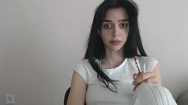 gglingerieeのライブXXXチャット