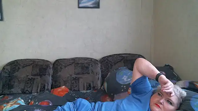 Lana555 Adlı Modelin Canlı XXX Sohbeti