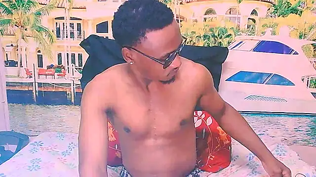 دردشة EbonyTiger69 الجنسية المباشرة