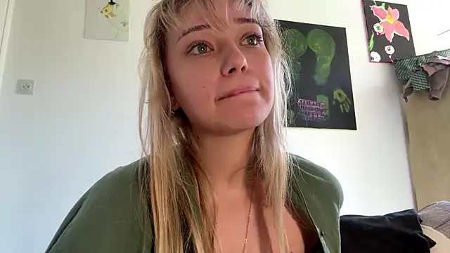 Chat XXX en directo de SourMidday