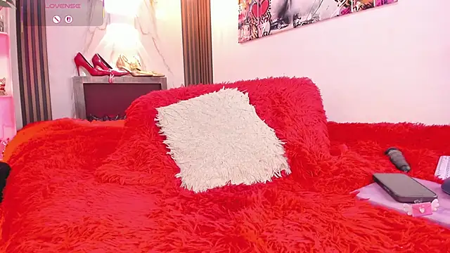 Agatha210 Adlı Modelin Canlı XXX Sohbeti